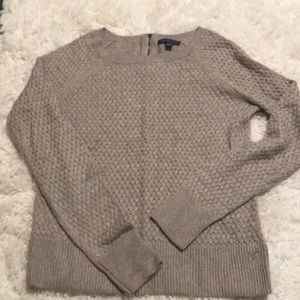 American Eagle gray sweater with zipper